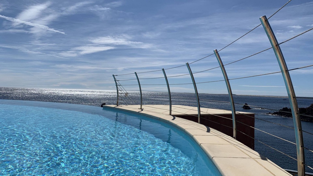 Le Trayas Condo | A little corner of paradise on the Esterel, waterfront, sea view, heated pool