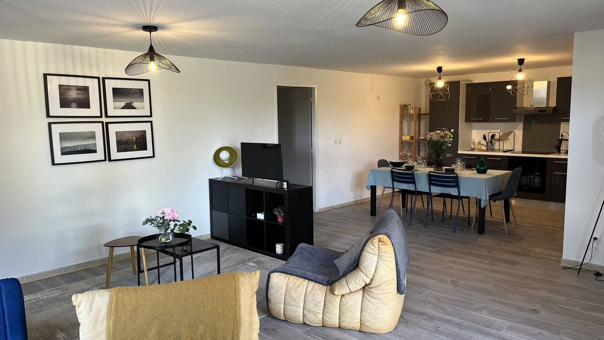 Caremeau Apartment | A little paradise between town and garrigue