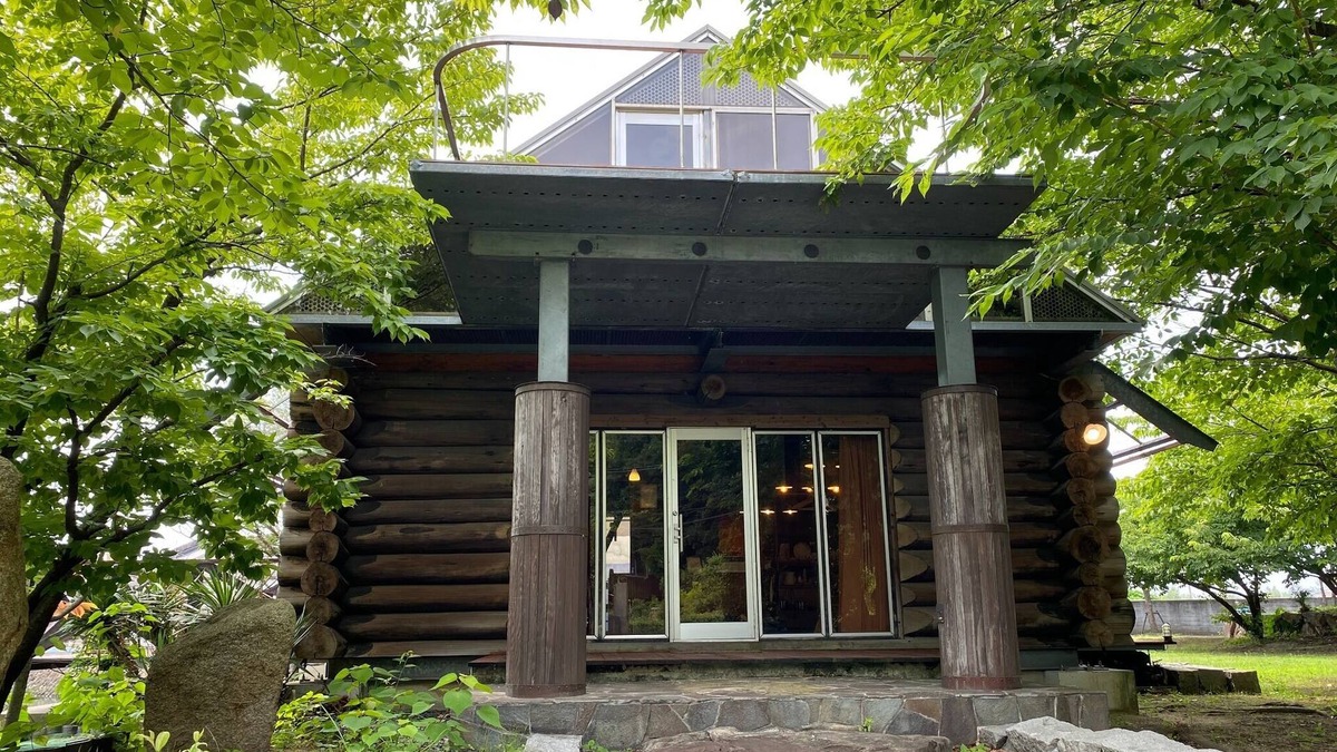 Oyabu Cho Cottage | A log house that can be reserved for one building/Sakaide Kagawa