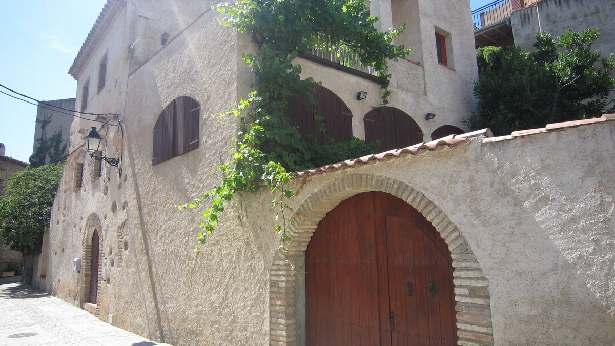 Torroja del Priorat Apartment | A love nest with a wide view. Much peace and absolute privacy