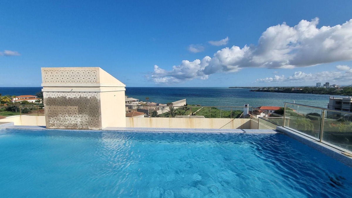 Nyali Apartment | A Lovely 3Bedroomed Apartment with Scenic Rooftop Swimming Pool in Nyali,Mombasa