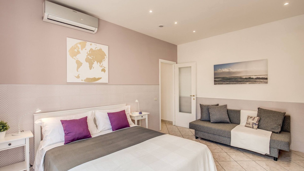 Quartiere XXXIII Lido di Ostia Ponente Apartment | A Lovely Apartment In The Heart Of Ostia Lido Nearby The Sea Of Rome