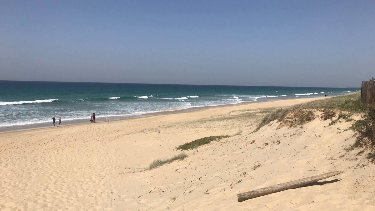 Parrearra House | A lovely beach retreat on the Sunshine Coast - walk to everything