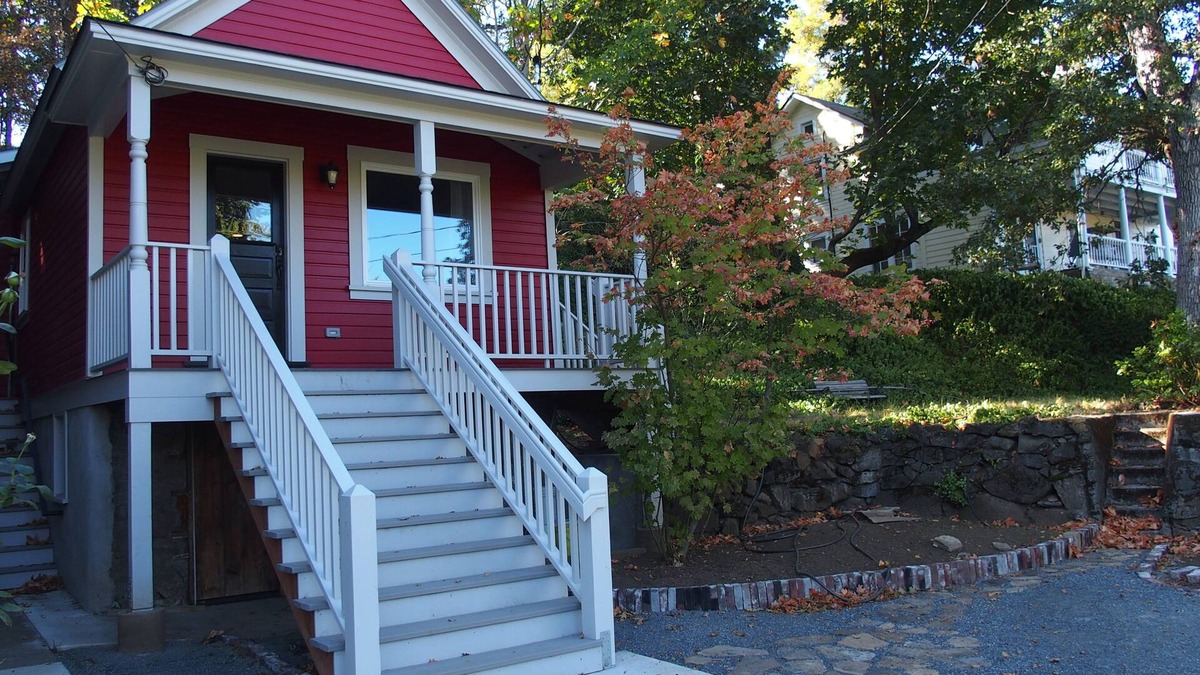 Mosier Cottage | A Lovely Cottage In The Heart Of The Columbia River Gorge