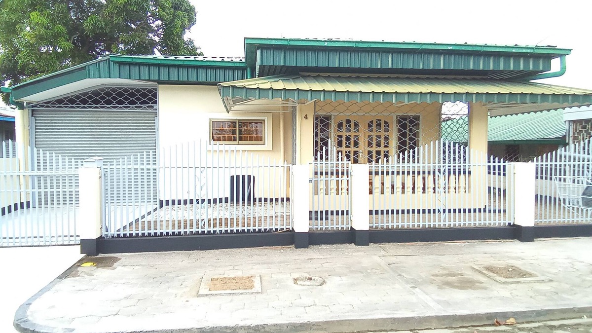 Paramaribo House | A lovely home in a quiet neighborhood