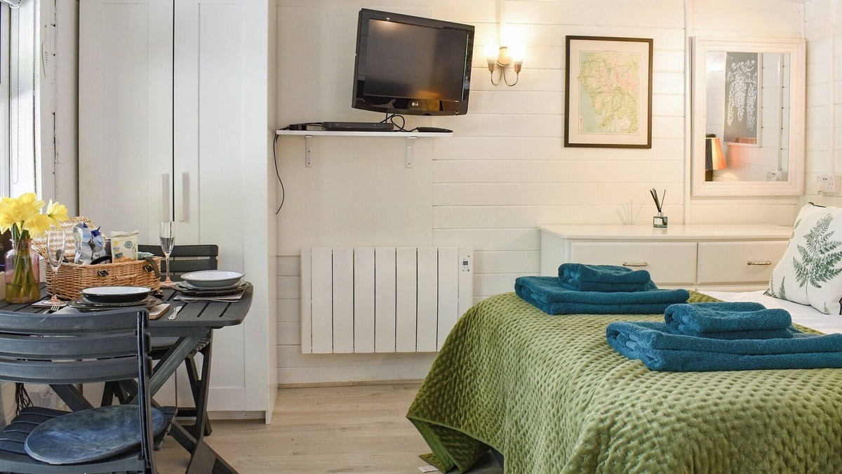 Hawkshead Cottage | A lovely, romantic, cosy and intimate lodge.