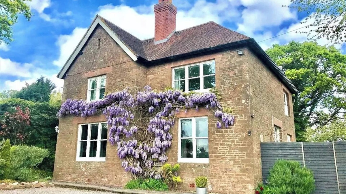 Bridstow Cottage | A lovely three bedroom home, perfect for friends and family alike.
