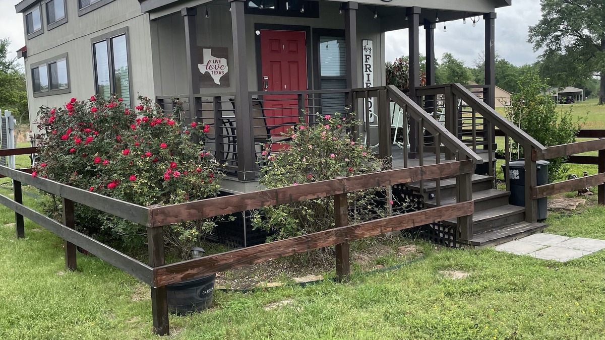 Wellborn House | A&M Country Living little sunset