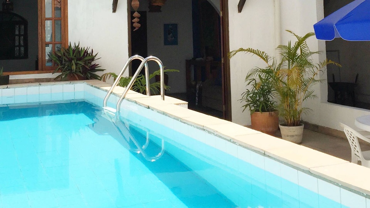 Itapua House | A magic place. surrounded by nature. and the colors of Bahia.