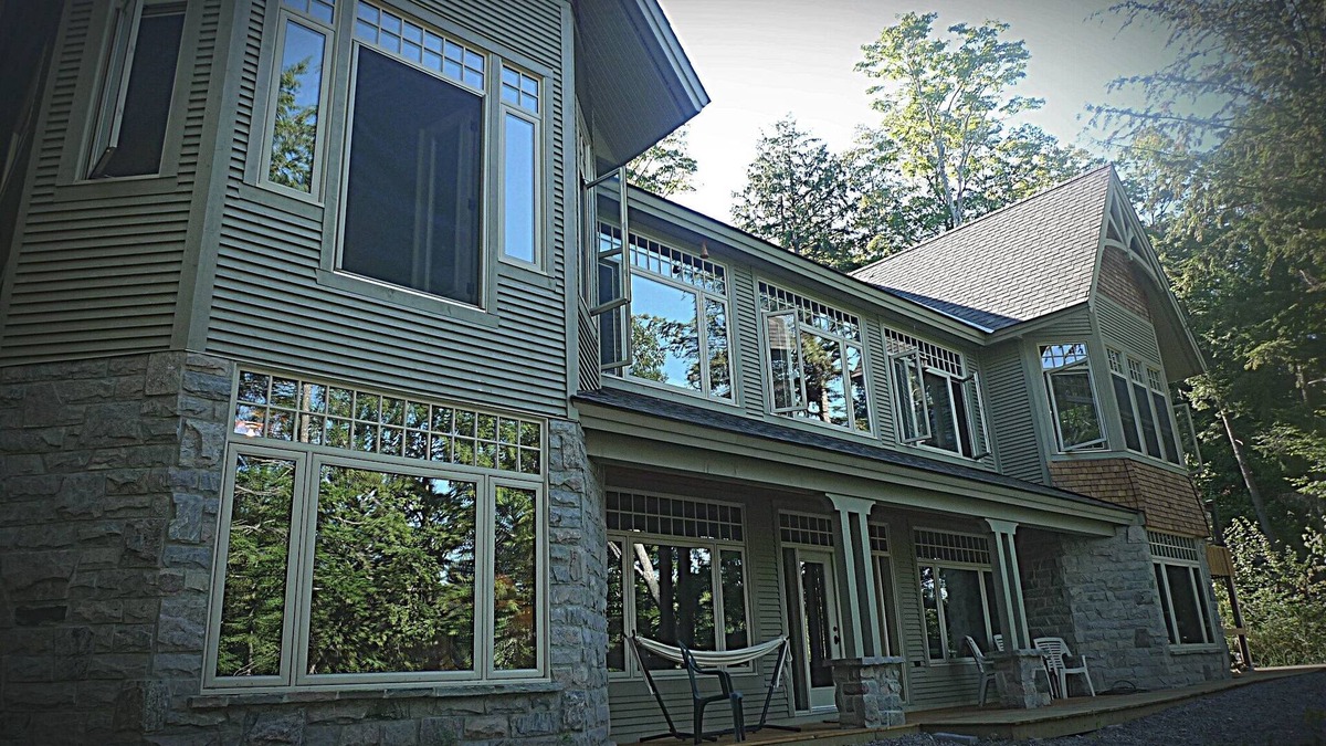 Muskoka Lakes Cottage | A Mix of Privacy, Pristine Views and Elegant Sophistication