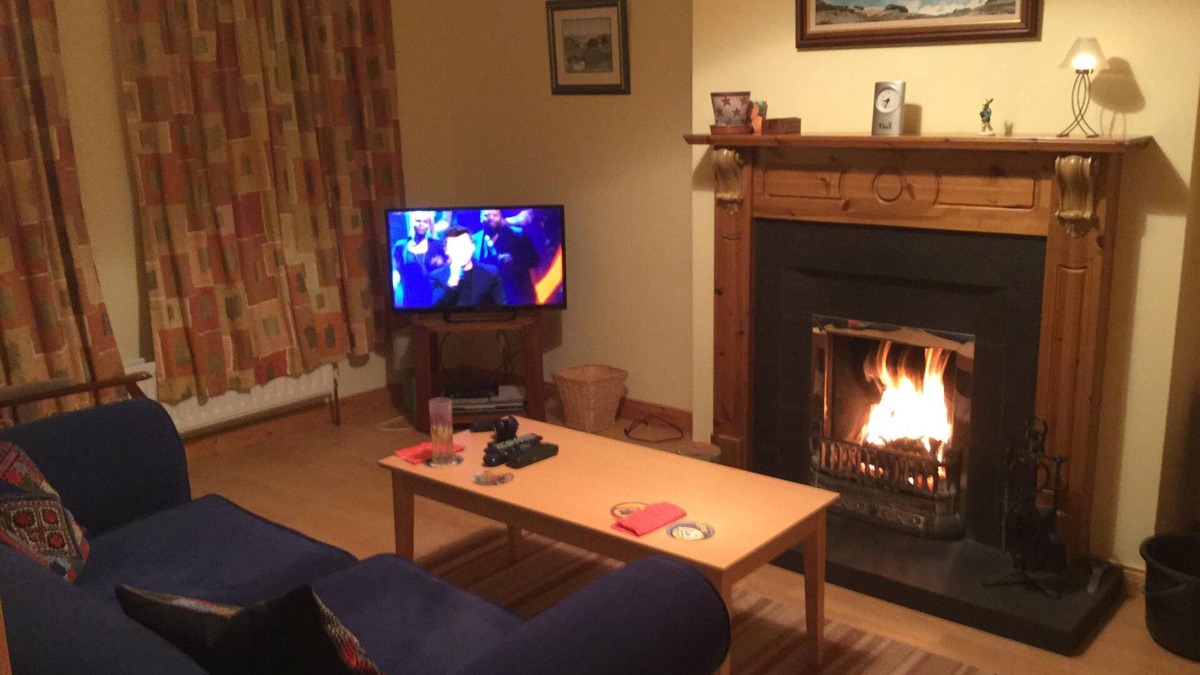 Bushmills House | A Modern, Comfortable 3 Bedroom House, 5 Minutes From The Causeway Coast