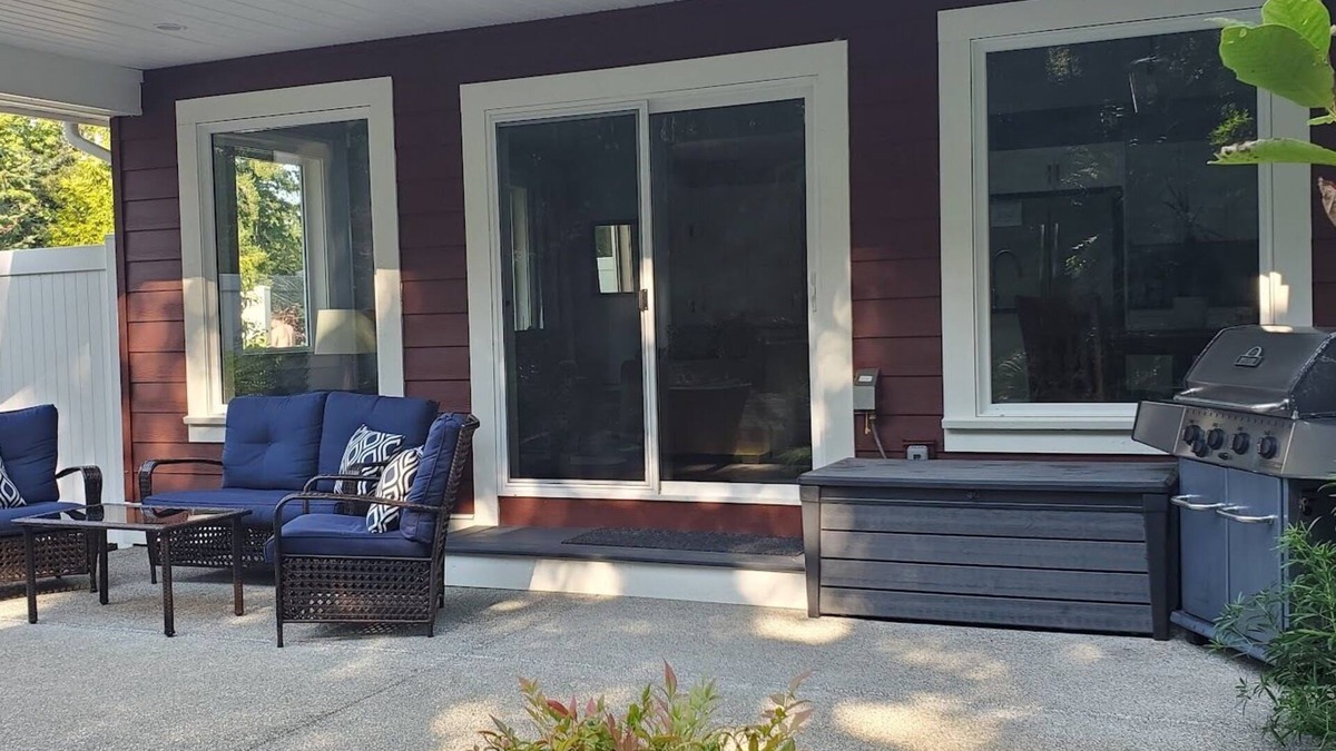Regional District of Nanaimo Cottage | A modern cozy cottage in your own wooded backyard located mid Vancouver Island.