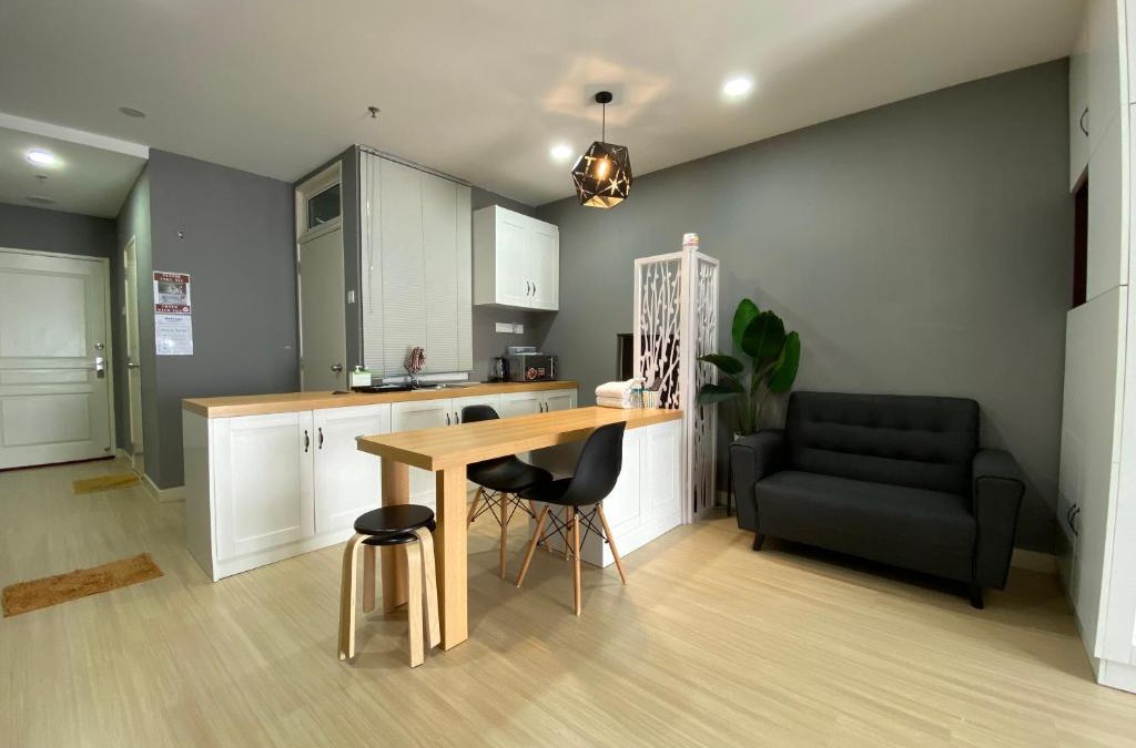 Kampar Apartment | A Modern & Homely Studio with Pool and Gym