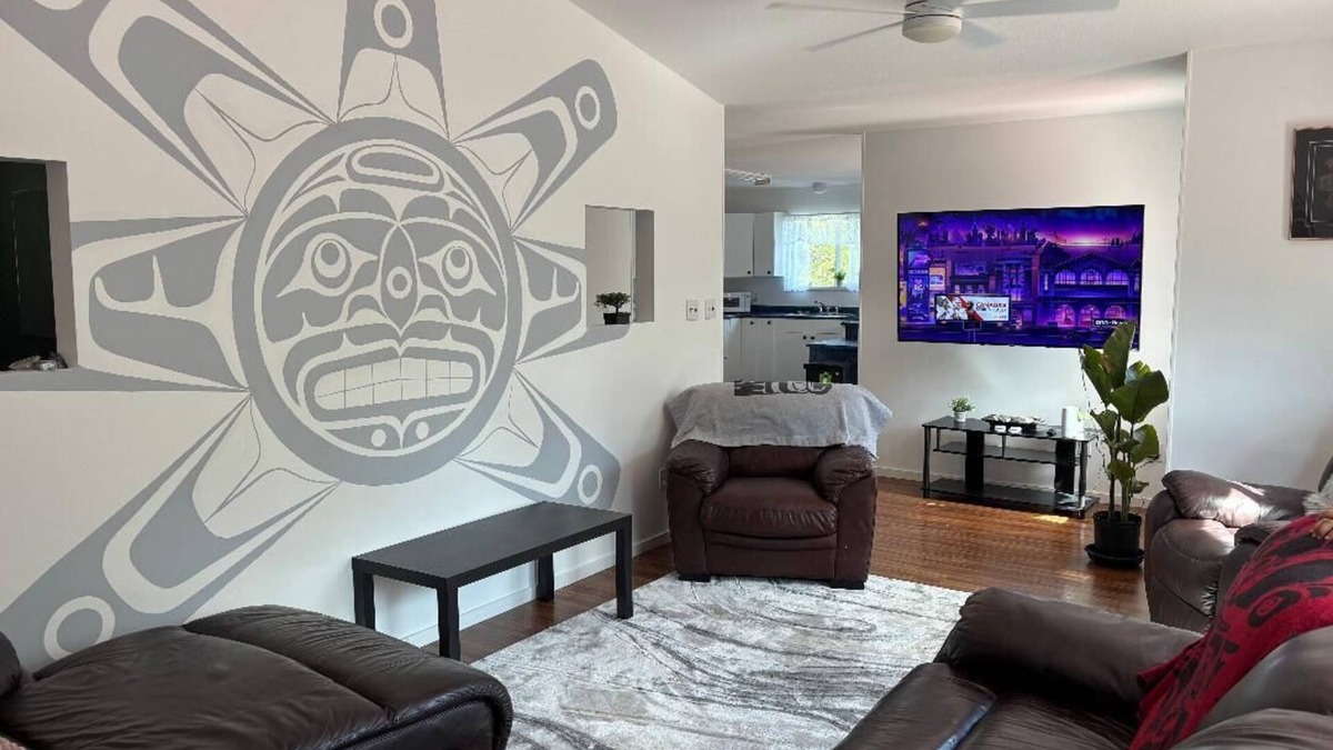 Cormorant Island House | A New Pet Friendly Getaway in Alert Bay