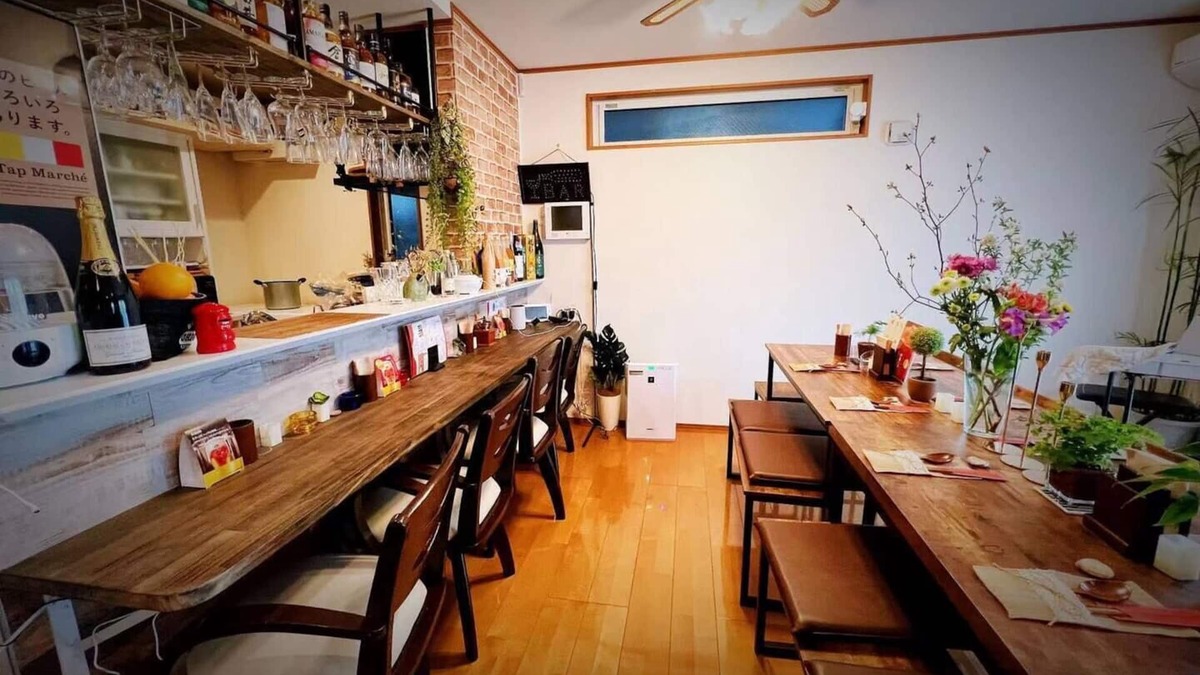 Machida House | A newly built ryokan in the western suburbs of Tokyo, 1 km from Tama Art University, 4 stations from Sanrio Puroland, 30 min. to Mt. Takao by car, 1 hr. to Mt! You can taste the deep Tokyo life!