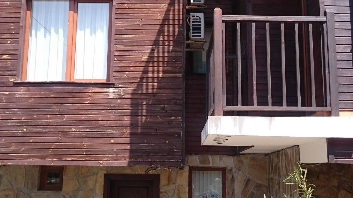 Budjaka Villa | A nice town villa for up to 10 people