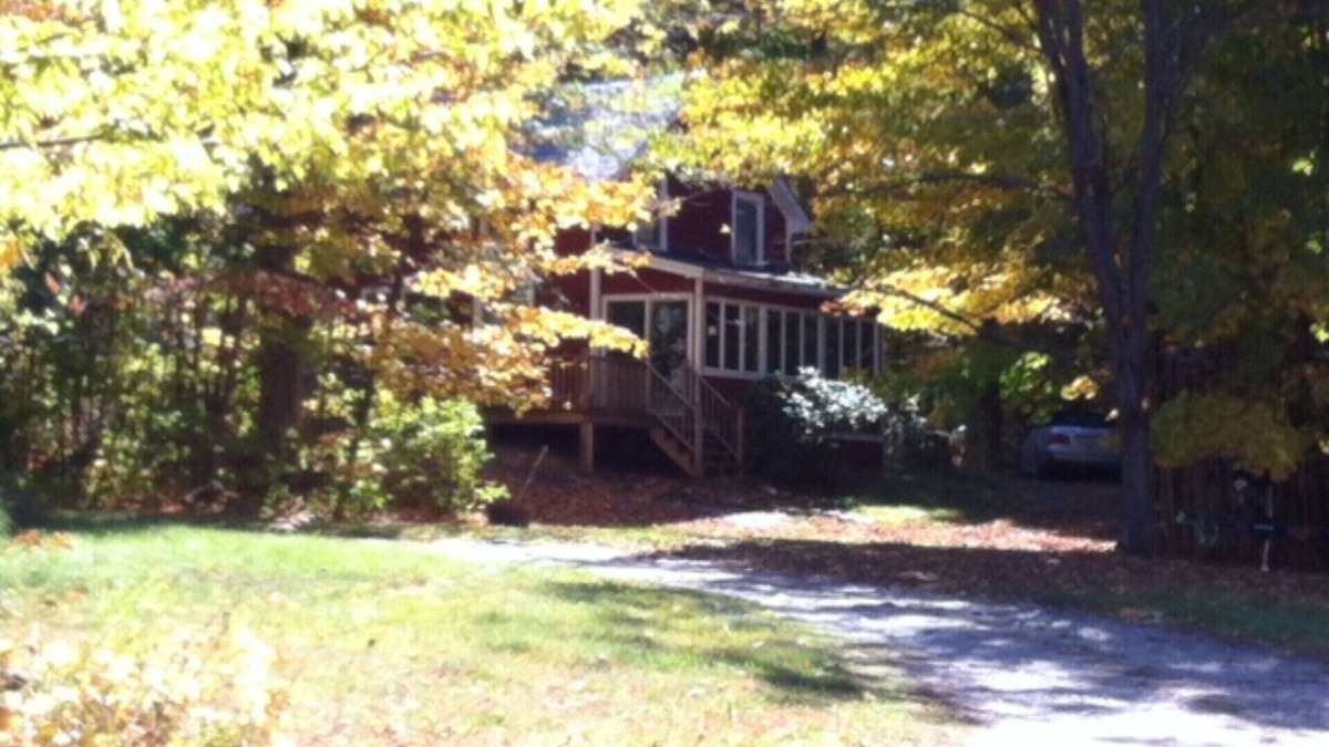 Huletts Landing House | A Paradise Escape at Lake George
