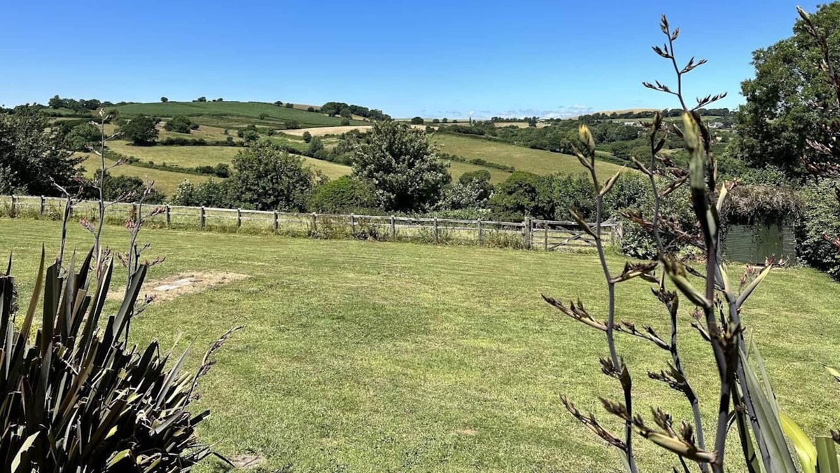 Stoke Gabriel House | A Peaceful Haven With Stunning Views in Picturesque Riverside Village