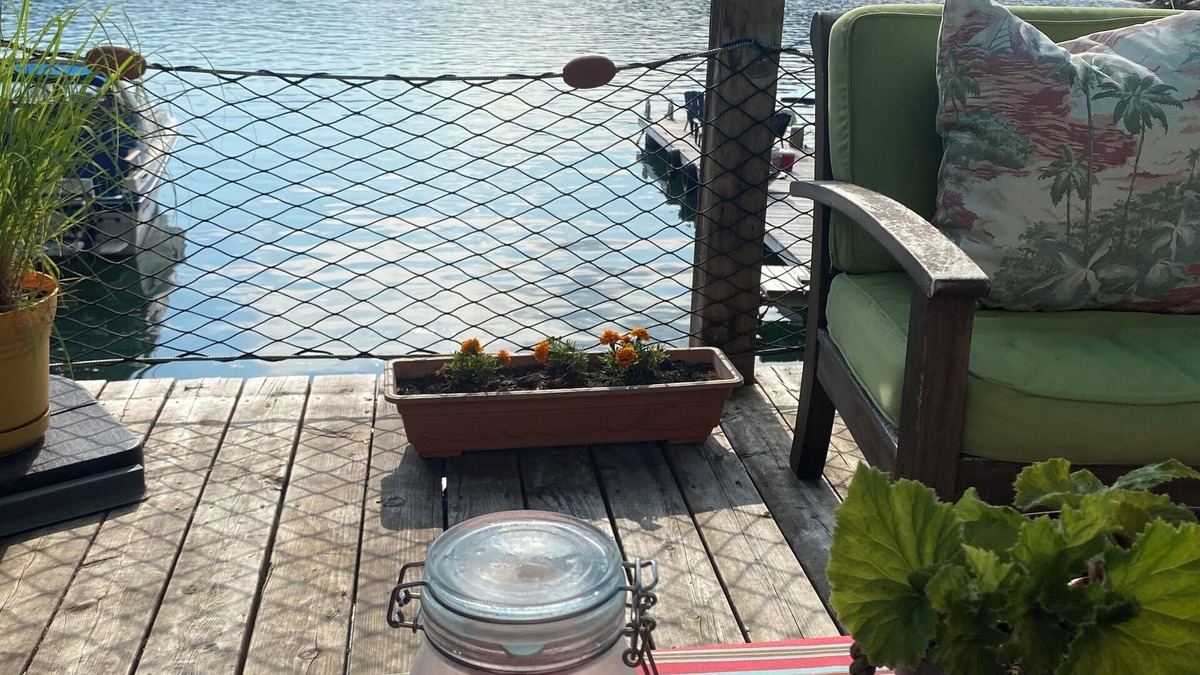 Tuwanek Cabin | A Peaceful Retreat just minutes from Sechelt