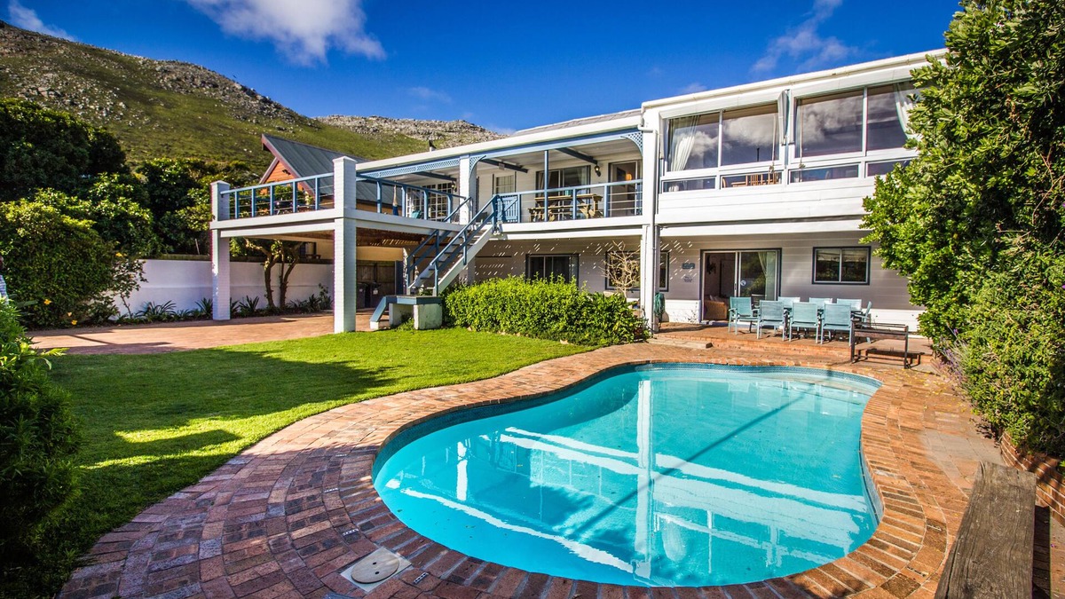 Scarborough House | A peaceful self catering retreat for up to 10 guests in Scarborough, Cape Town