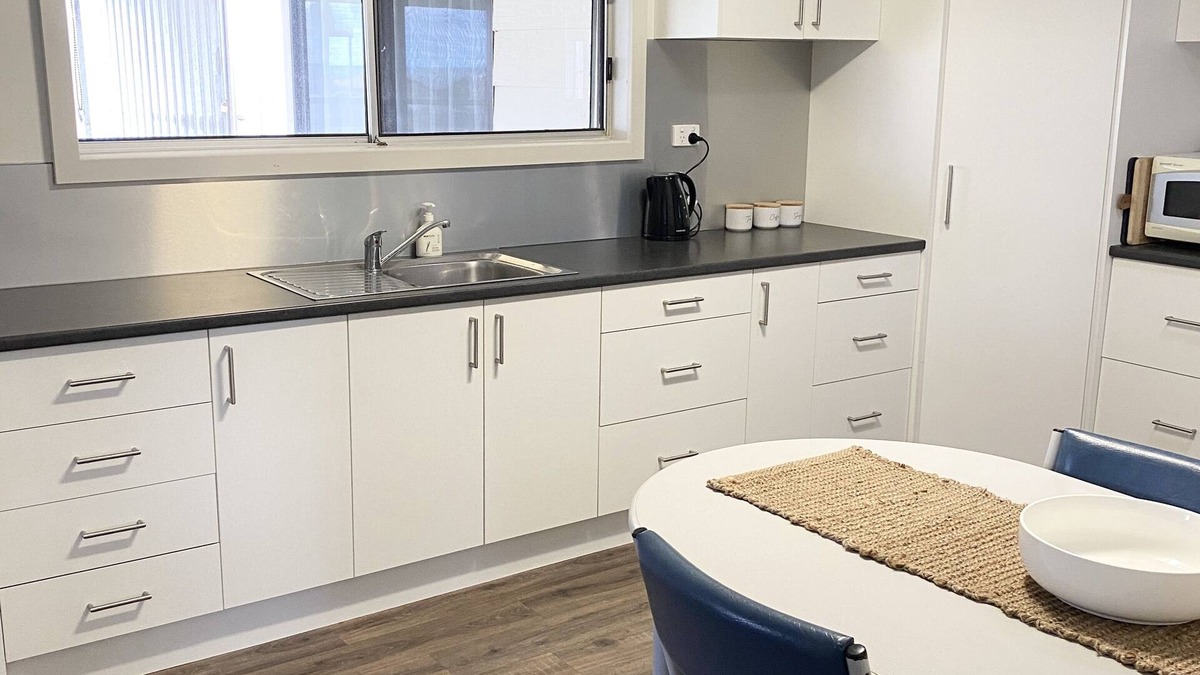 North Beach House | A peaceful shack only minutes from the beach, great for the whole family!