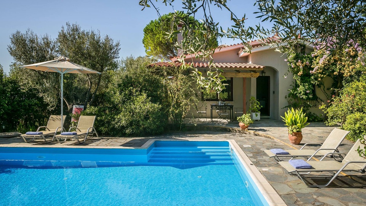 Kaligata Villa | A peaceful villa just minutes from Kefalonia's beaches