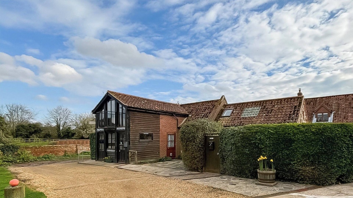Holme Cottage | A perfect getaway for nature lovers.