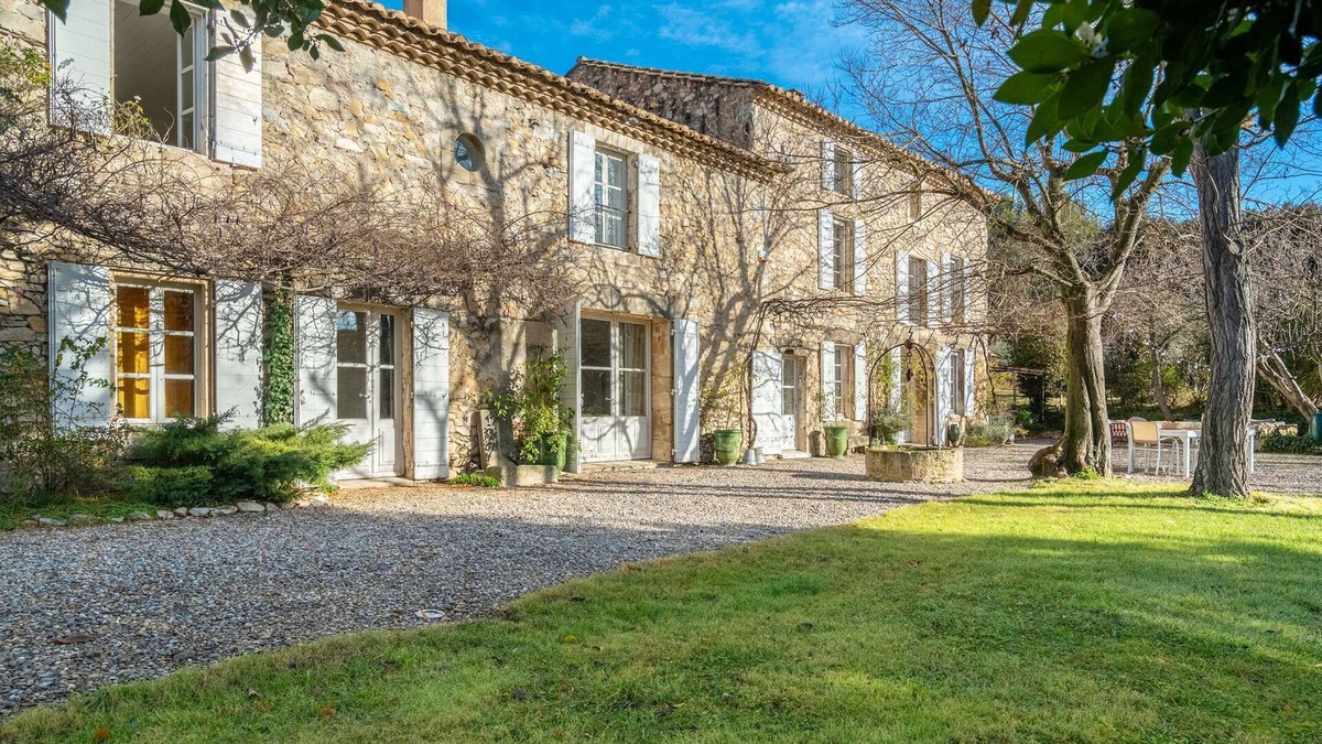 Boulbon House | A period property near Avignon and the Alpilles – Sleeps 15