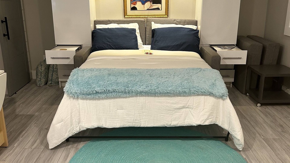Salisbury Apartment | A place to make memories.