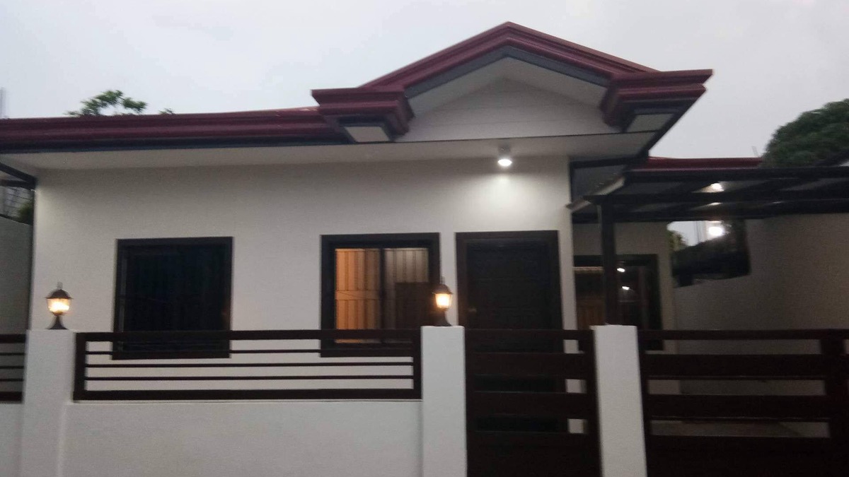Bacoor City House | A place where you can be home away from home.