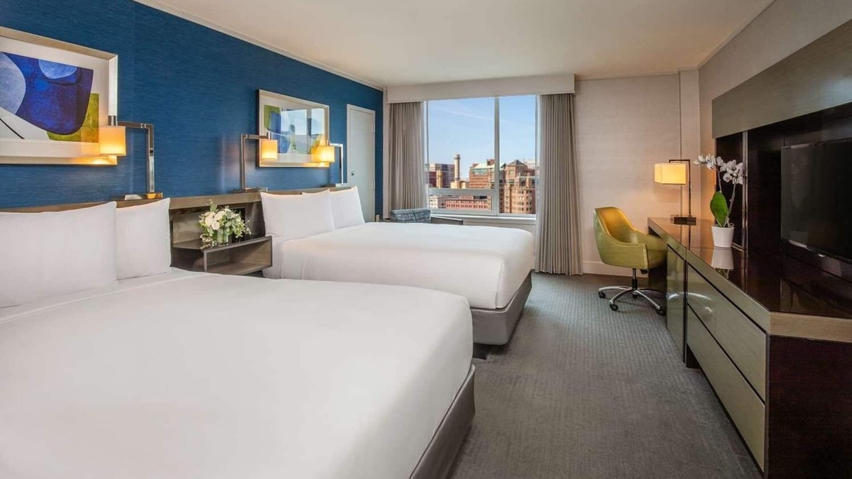 East Cambridge Hotel | A Place You'll Surely Enjoy! w/Pool, Near LEGOLAND Discovery Center Boston