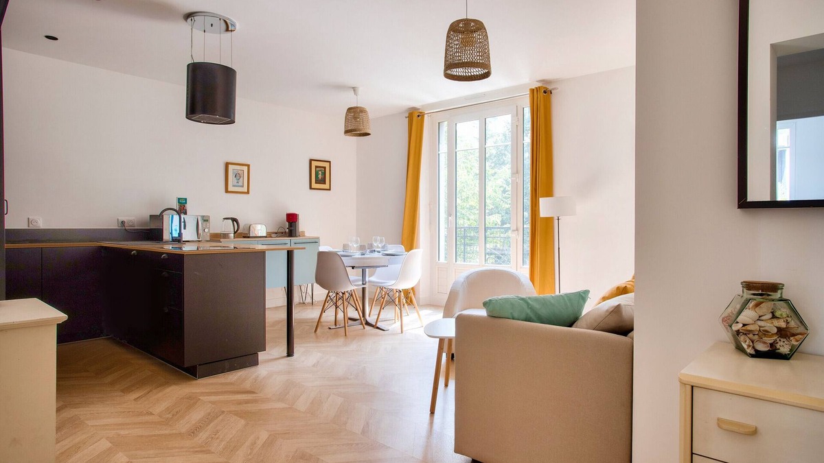 Dobree-Bon Port Apartment | A pleasant stay in Nantes