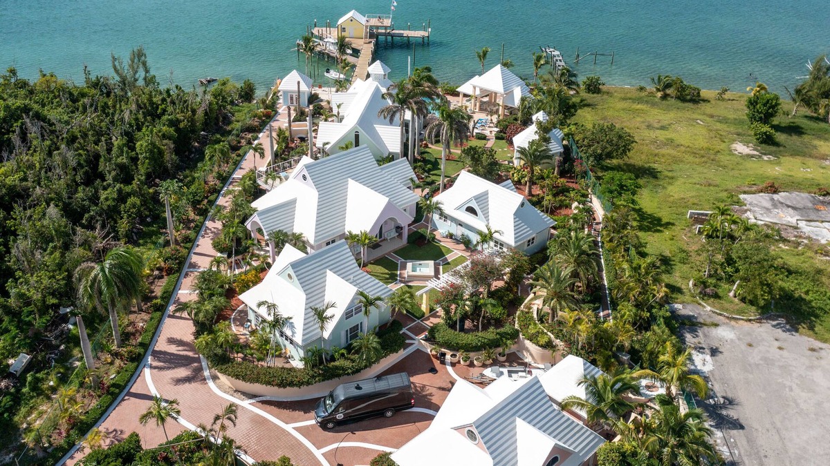 Marsh Harbour Villa | A Private Peaceful Luxurious Villa/Exclusive Gated Estate