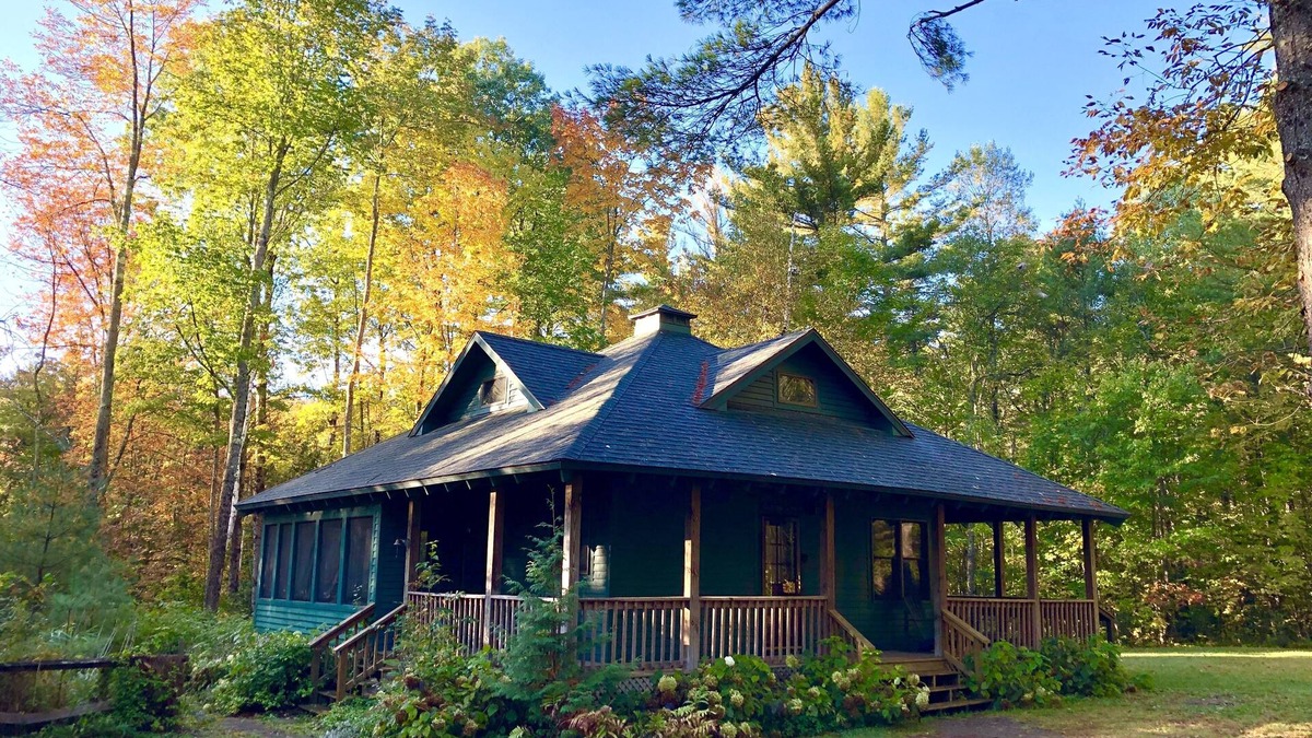 Elizabethtown Cottage | A quiet, private retreat along a babbling brook in the Adirondack High Peaks