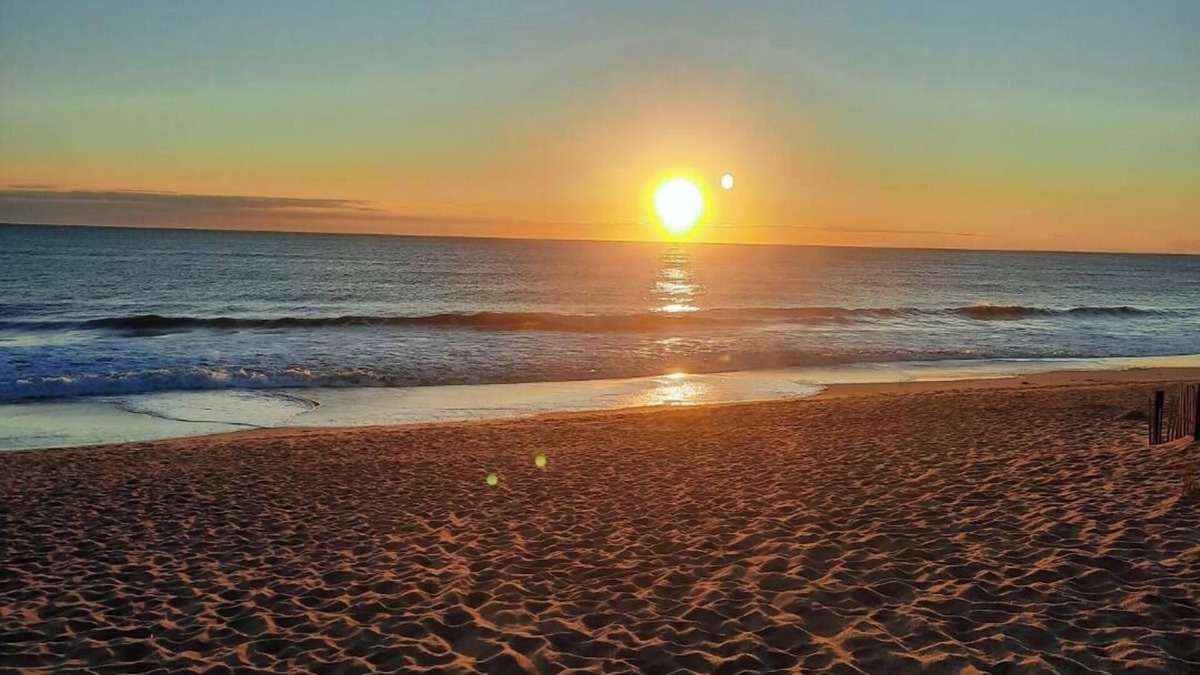 Kitty Hawk House | A quiet retreat and perfect for your getaway to the Outer Banks!