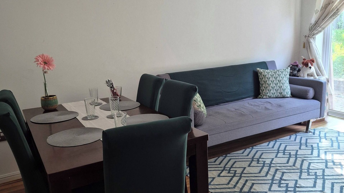 Grange Apartment | A quiet room in a two bed room flat
