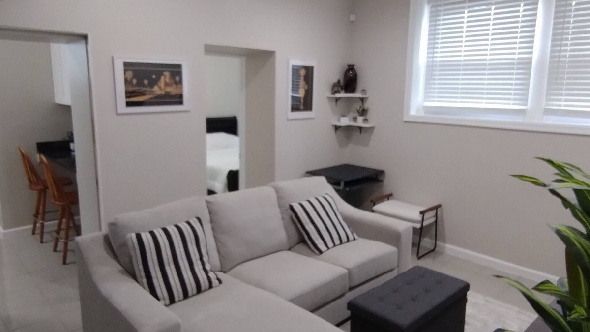 16th Street Heights House | A Rare DC Find. Cozy 1BR 1BA in NW Washington DC, with free street parking.