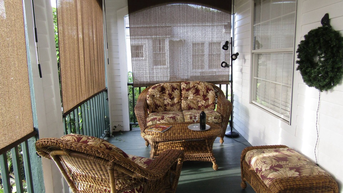 Abbeville Cottage | A Relaxing Romantic Getaway in the Heart of Cajun Country