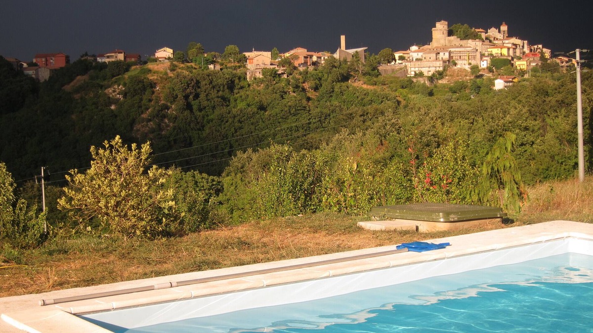 Pontelandolfo Villa | A relaxing vacation in the hills with a pool