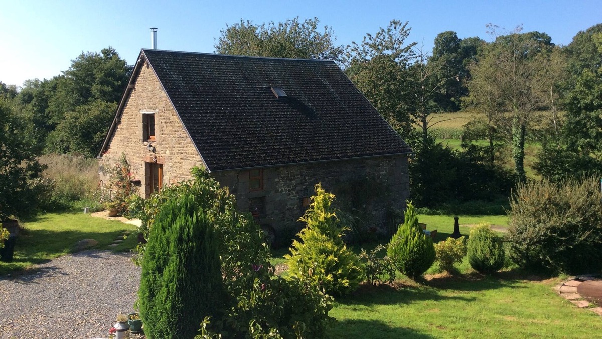 Fontenay House | A Renovated Mill in Rural Location