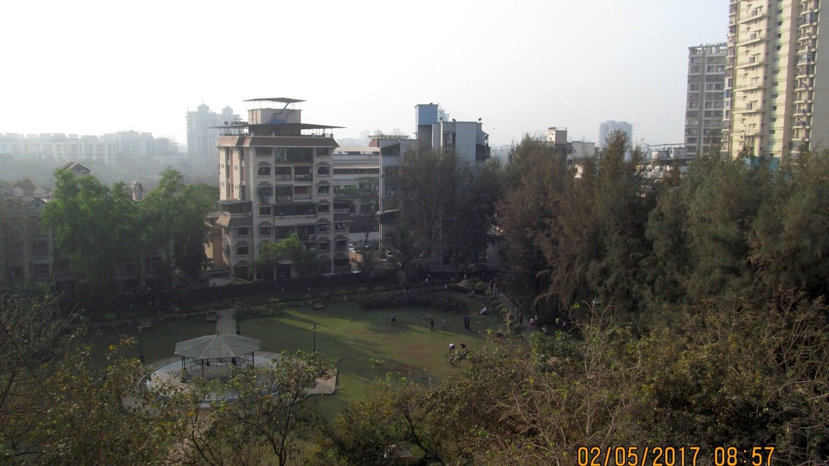 Kopar Khairane Bed & Breakfast | A room for those who roam :)