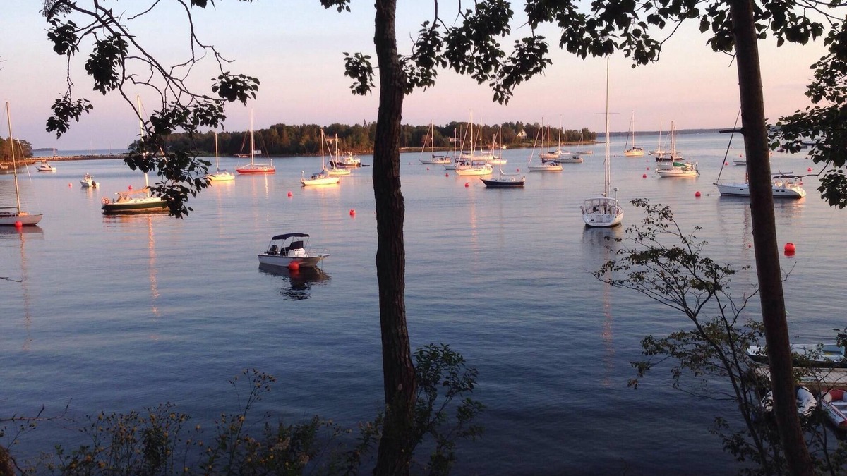 Chester Apartment | A Sailor's Paradise - Stevens Cove Guest Quarters