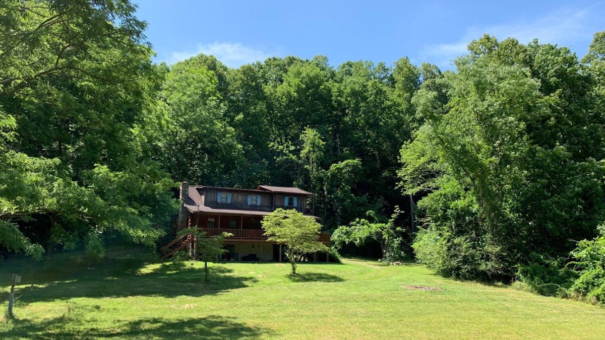 Saluda House | A sanctuary for river & mountain lovers alike