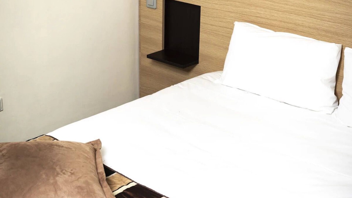 Gap Hotel | A Short Drive to Céüse! FIDO-friendly Unit with Onsite Parking! Seasonal Pool!