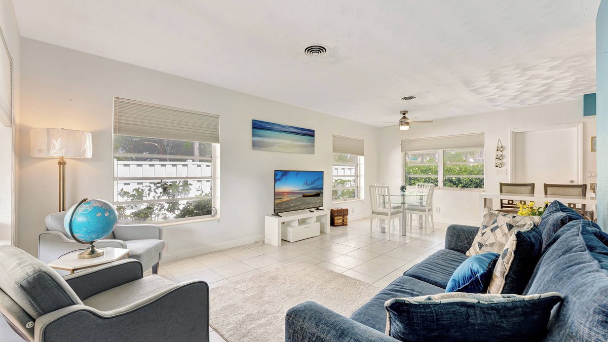 Dolphin Isles Apartment | A short walk to the beach