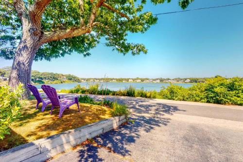 Falmouth Heights House | A Slice of Heaven in Falmouth