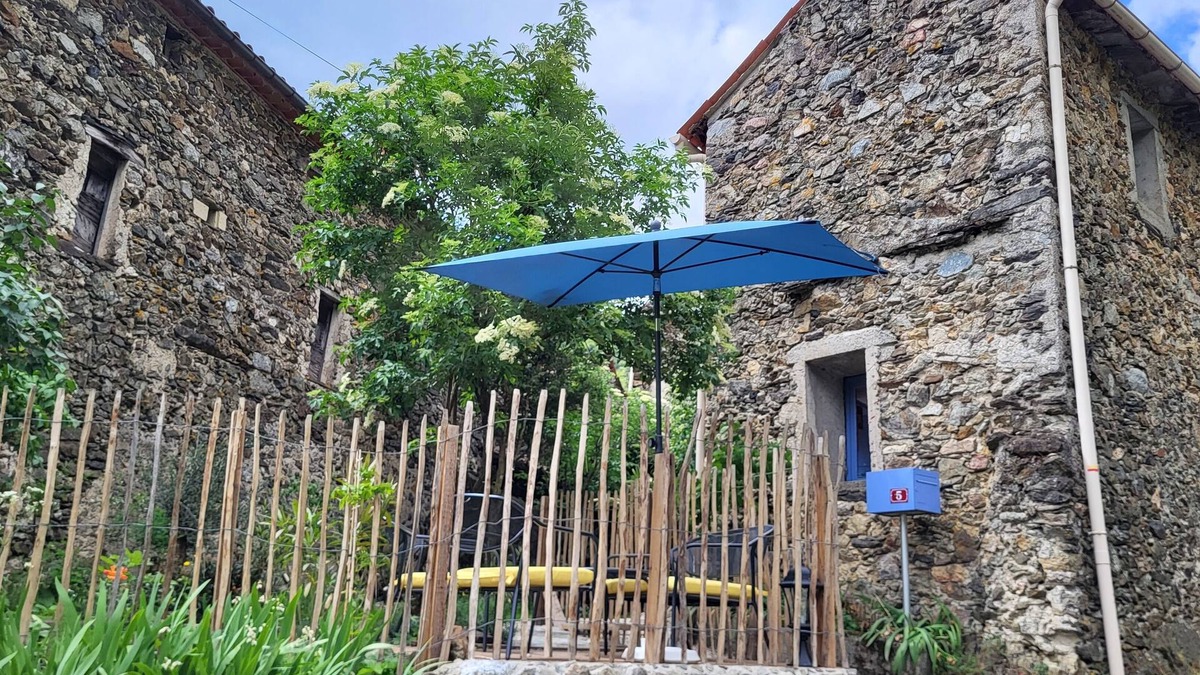 Mars House | A small paradise between Mont Aigoual and the Cirque Navacelles!