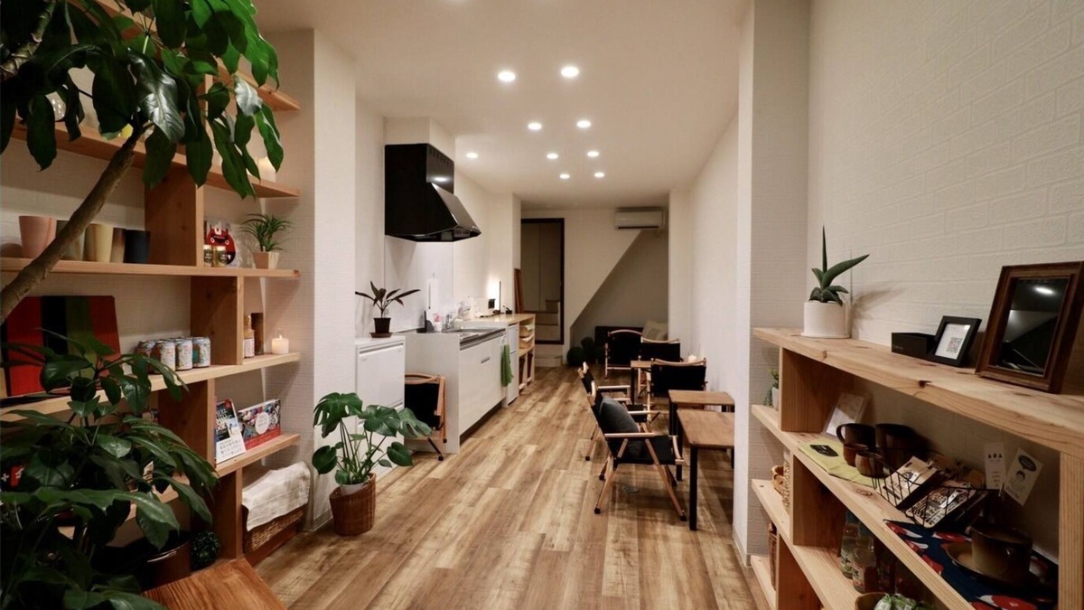 Kita Ward House | A space like a hideaway/Okayama Okayama