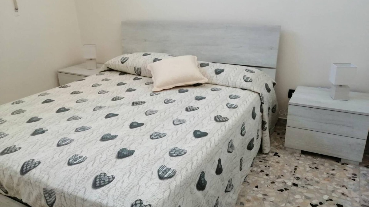 Monti D'arena-Bosco Caggione Apartment | A spacious and well furnished apartment, perfect for families or groups of friends.