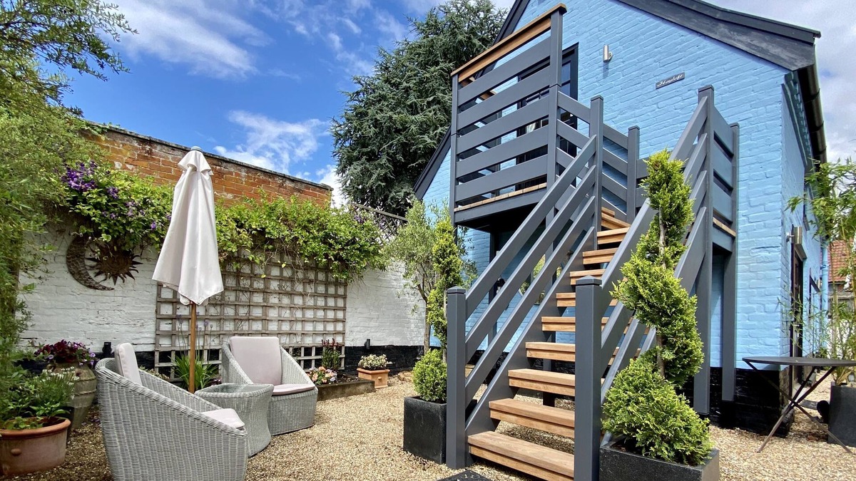 Wickham Market Apartment | A Spacious, Modern & Contemporary Loft Space
